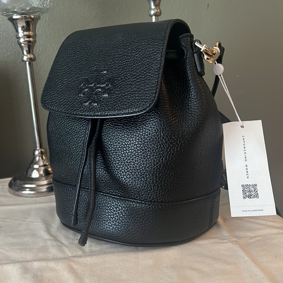 Tory Burch Thea bucket backpack - Picture 3 of 6